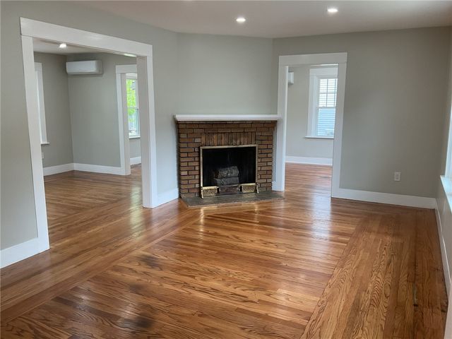 4196 Post Road, Warwick, RI 02818