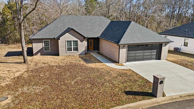 157 Rachel Circle, Russellville, AR 72802