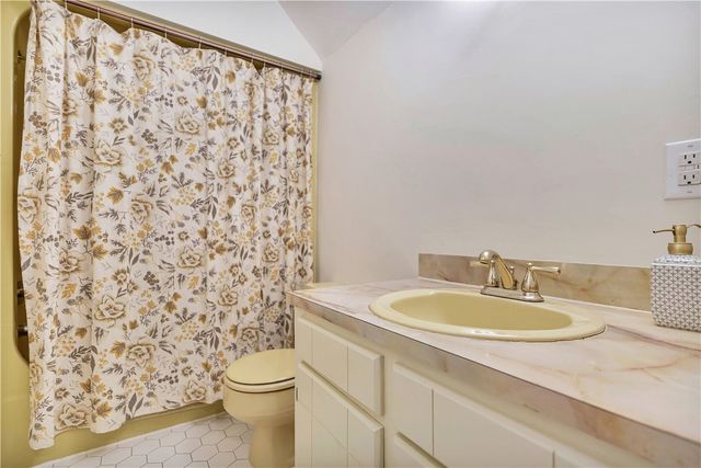 910 Chantilly Lane, Anderson, SC 29625