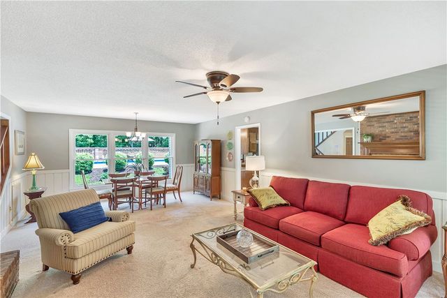 910 Chantilly Lane, Anderson, SC 29625
