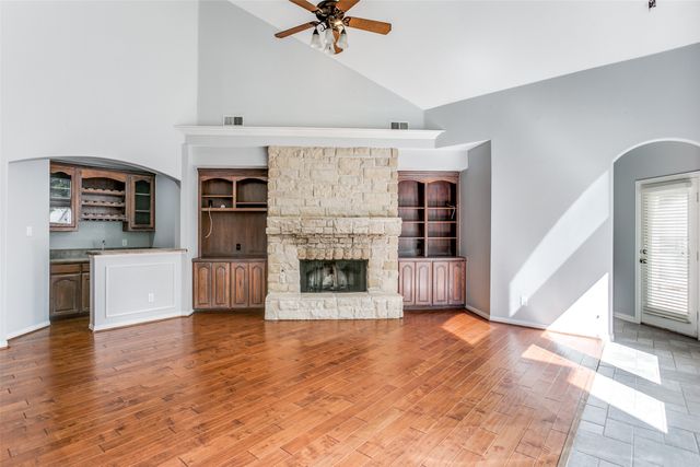 801 Shorecrest Drive, Southlake, TX 76092