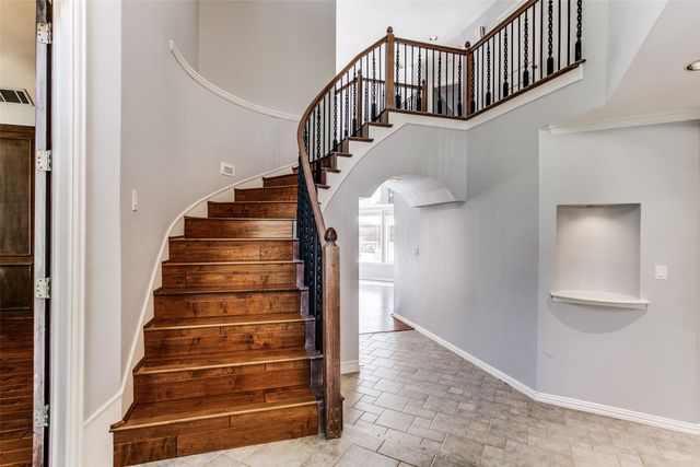 801 Shorecrest Drive, Southlake, TX 76092