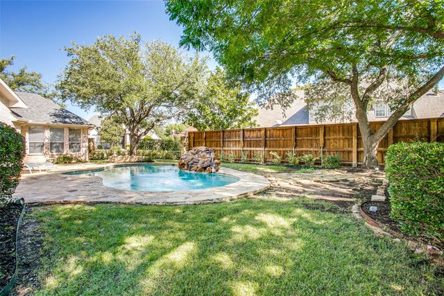 801 Shorecrest Drive, Southlake, TX 76092