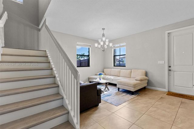 2659 SE 1st Ln, Homestead, FL 33033