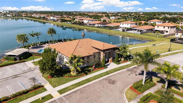 2659 SE 1st Ln, Homestead, FL 33033