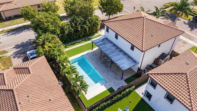 2659 SE 1st Ln, Homestead, FL 33033