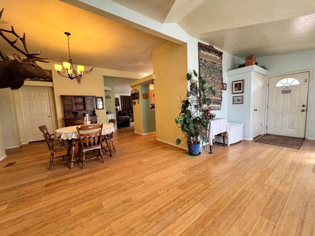 4258 Arthur Street, Klamath Falls, OR 97603