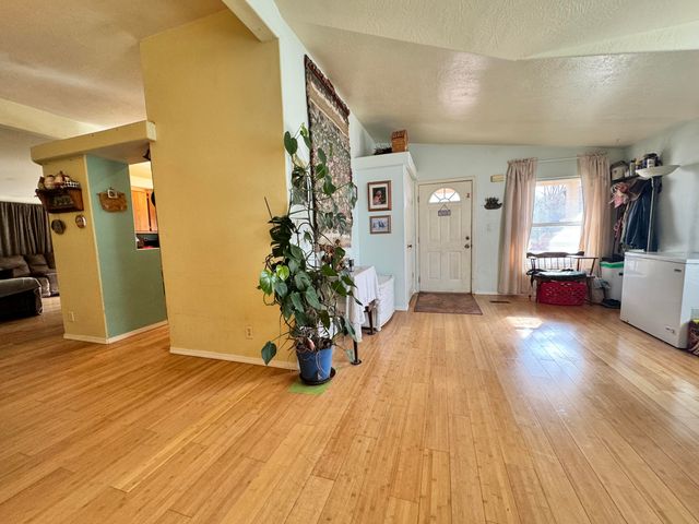 4258 Arthur Street, Klamath Falls, OR 97603