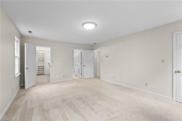 578 Maidstone Lane, Clemmons, NC 27012