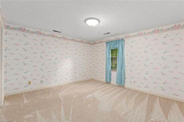 578 Maidstone Lane, Clemmons, NC 27012