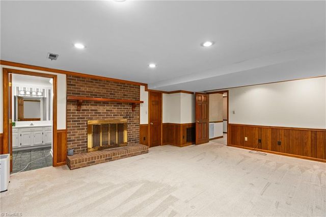 578 Maidstone Lane, Clemmons, NC 27012