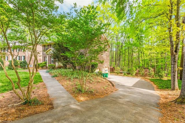 578 Maidstone Lane, Clemmons, NC 27012