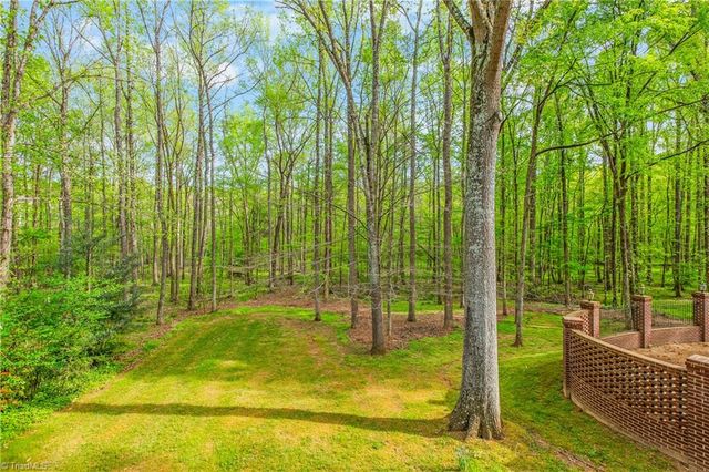 578 Maidstone Lane, Clemmons, NC 27012