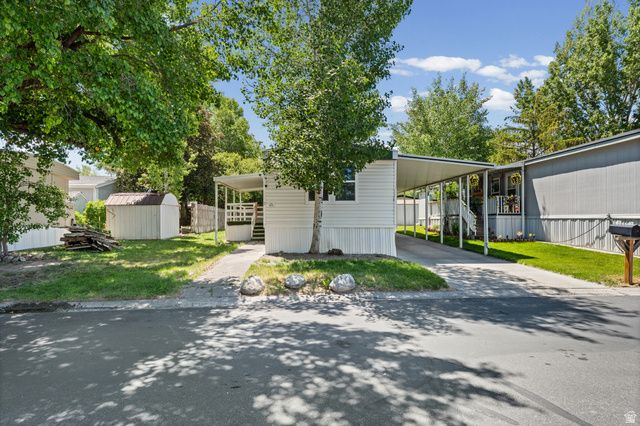 881 W STORM MOUTAIN DR, Taylorsville, UT 84123