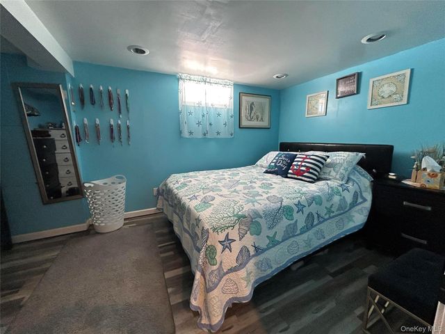 1123 Hyman Avenue, Bay Shore, NY 11706