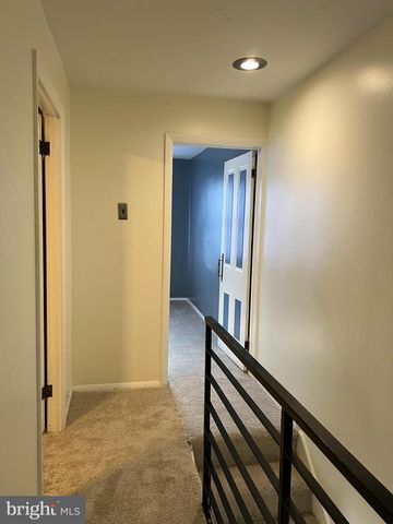 8048 MONTAGUE ST, Philadelphia, PA 19136