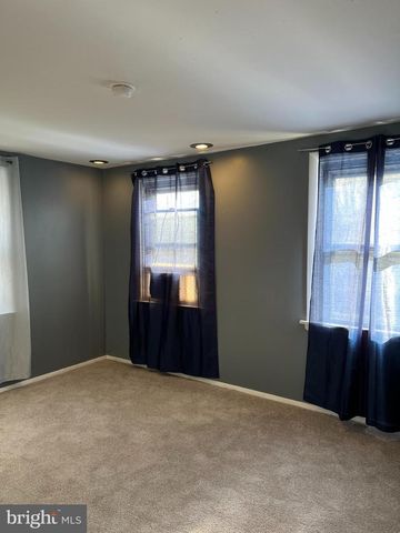 8048 MONTAGUE ST, Philadelphia, PA 19136