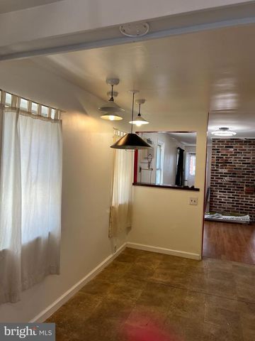 8048 MONTAGUE ST, Philadelphia, PA 19136