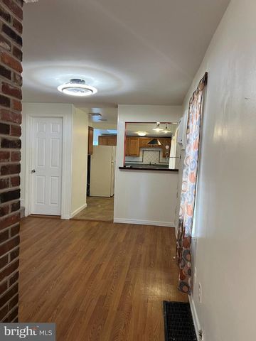 8048 MONTAGUE ST, Philadelphia, PA 19136