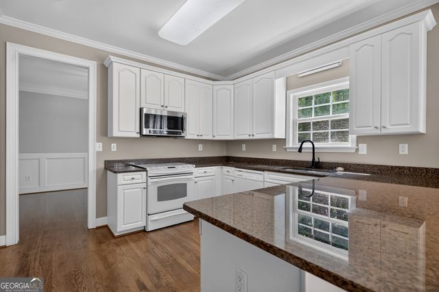 25 Heron Point, Newnan, GA 30263