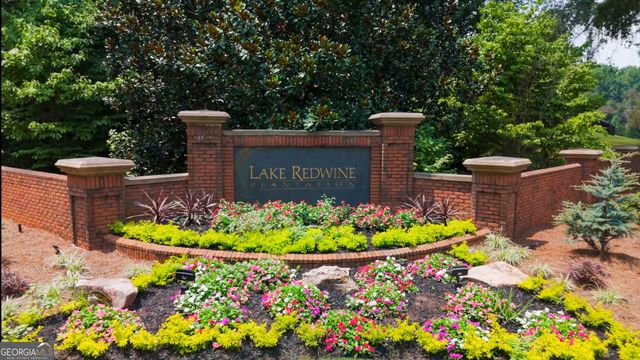 25 Heron Point, Newnan, GA 30263