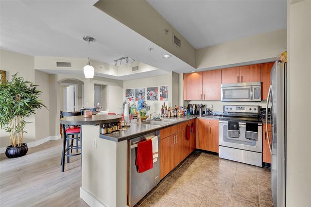 110 N Federal Highway 815, Fort Lauderdale, FL 33301