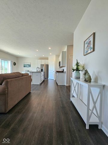 1457 Fairmount Drive, Greenfield, IN 46140