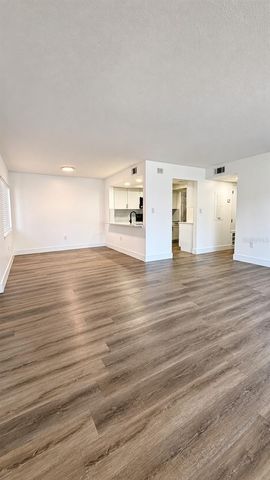 2524 CITRUS CLUB LANE 207, Orlando, FL 32839