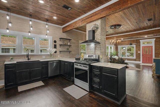 3320 14th Street, Gulfport, MS 39501