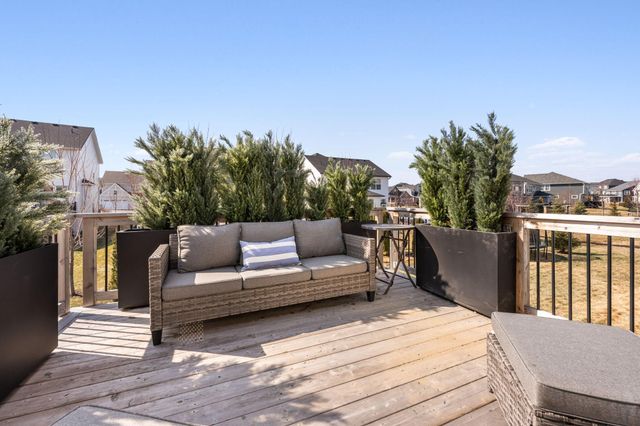 10811 40th Street N, Lake Elmo, MN 55042