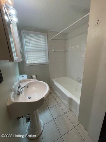 516 Colorado Ave, Louisville, KY 40208