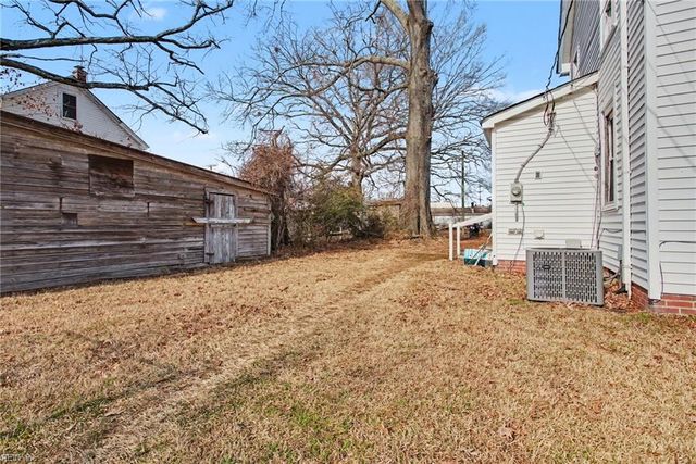 413 Chestnut ST, Franklin, VA 23851