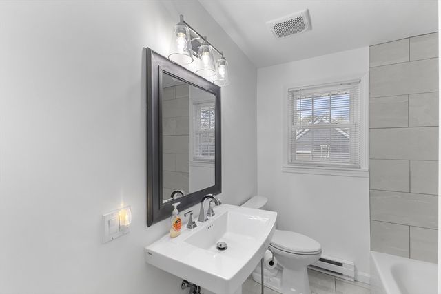 77-79 Harrington Ave, Shrewsbury, MA 01545