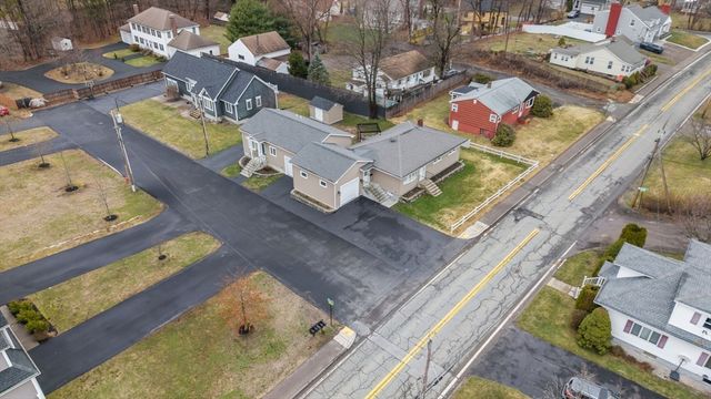 77-79 Harrington Ave, Shrewsbury, MA 01545