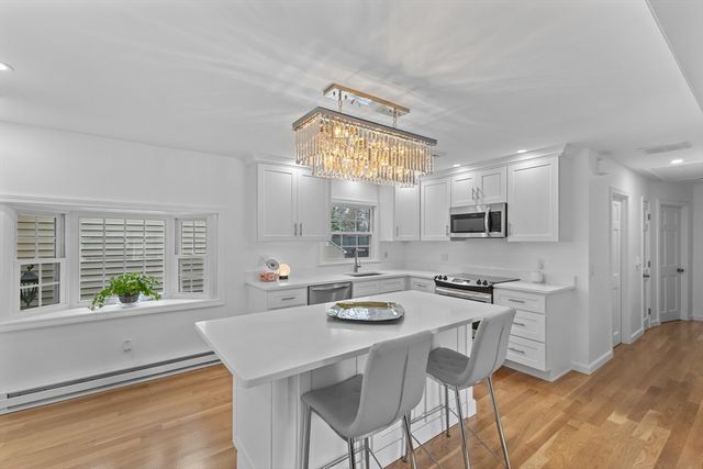 77-79 Harrington Ave, Shrewsbury, MA 01545