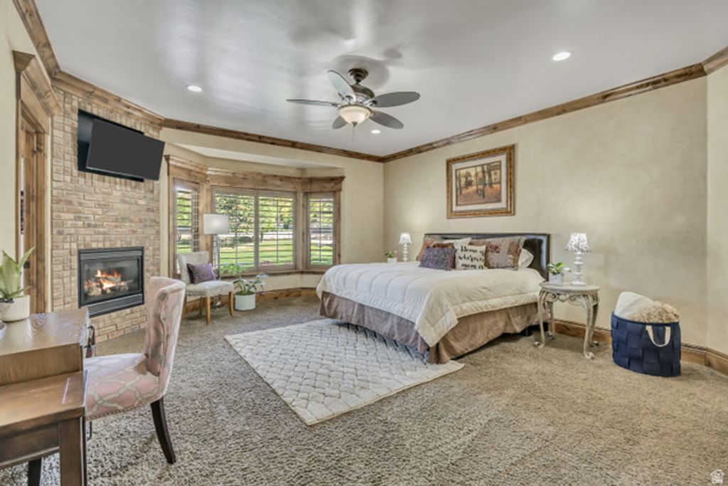 Image 30 of property listing at 812 W 4230 N, Pleasant Grove, UT 84062