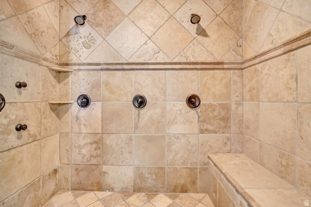 Image 35 of property listing at 812 W 4230 N, Pleasant Grove, UT 84062