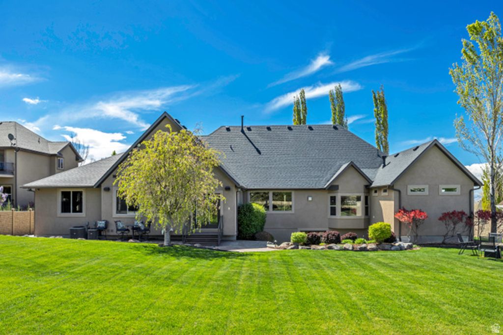 Image 64 of property listing at 812 W 4230 N, Pleasant Grove, UT 84062