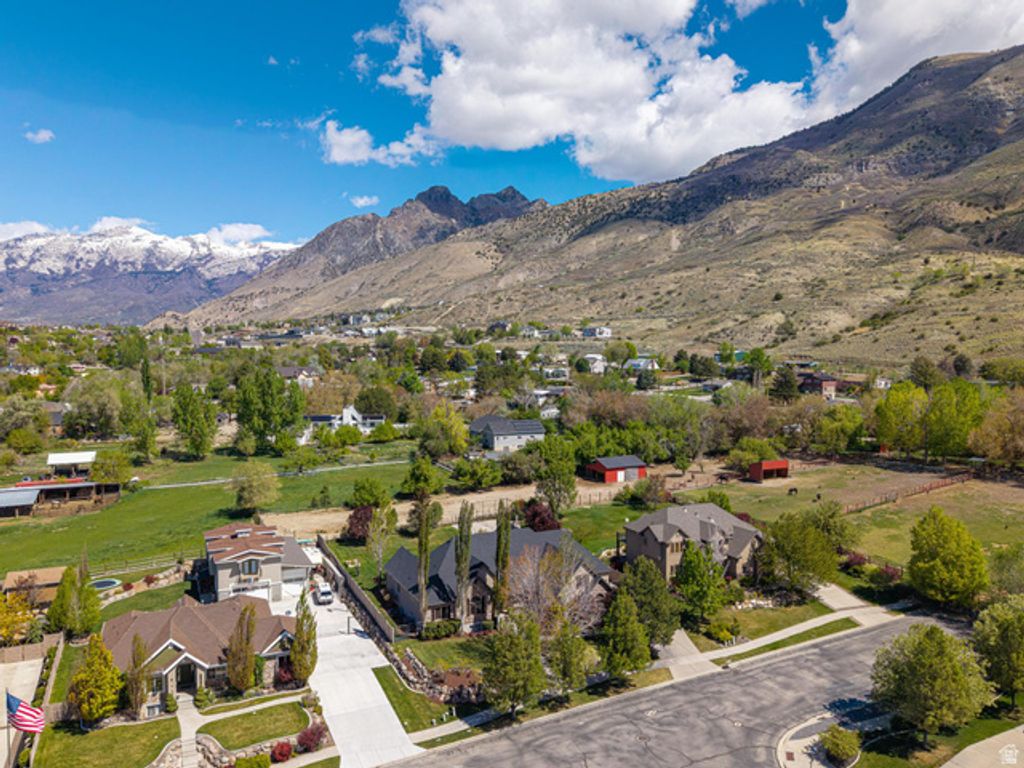 Image 69 of property listing at 812 W 4230 N, Pleasant Grove, UT 84062
