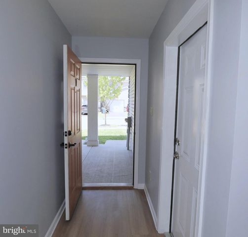 10 ROWAND WAY E, Clementon, NJ 08021