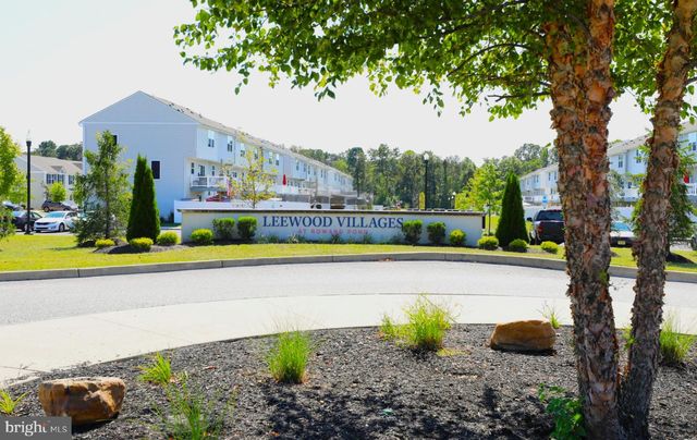 10 ROWAND WAY E, Clementon, NJ 08021
