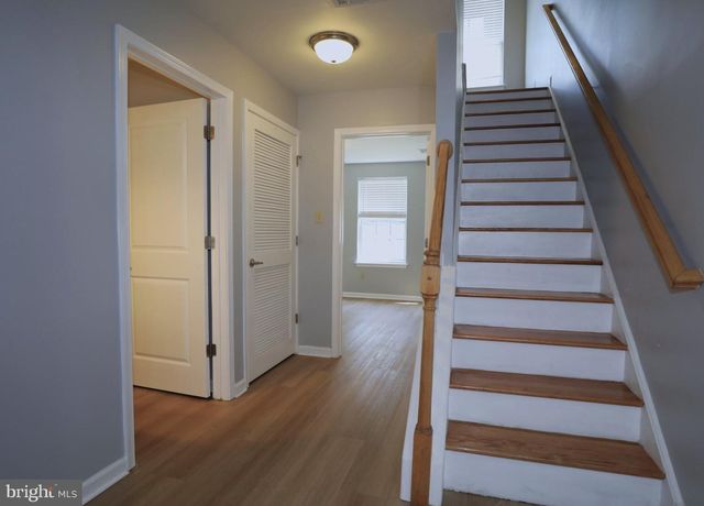 10 ROWAND WAY E, Clementon, NJ 08021