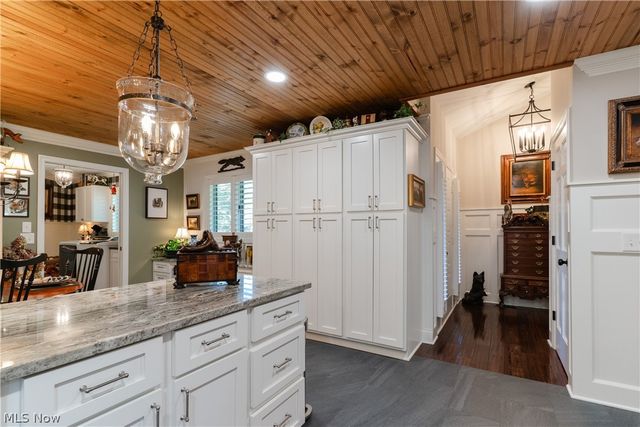 6782 windward hills Drive, Brecksville, OH 44141