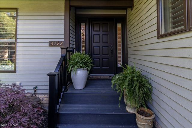 6782 windward hills Drive, Brecksville, OH 44141