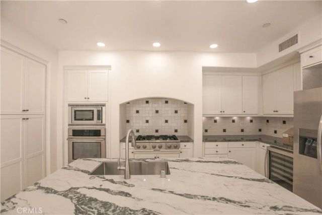 38 Ridge Valley, Irvine, CA 92618