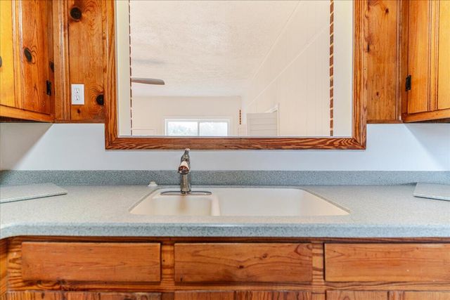 6100 Springfield Road, Williston, SC 29853