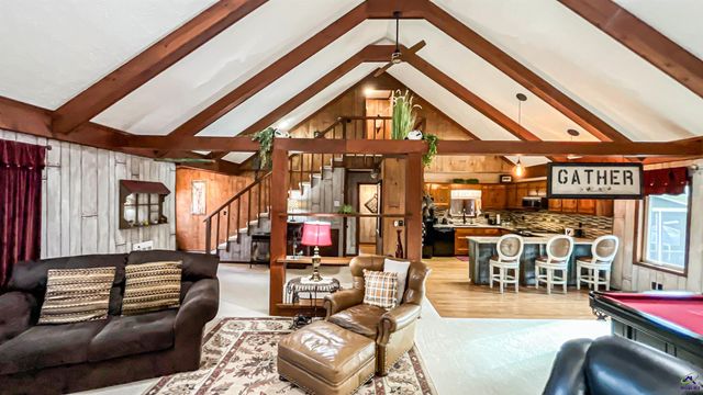 523 Fredonia Church Road, Barnesville, GA 30204