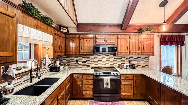 523 Fredonia Church Road, Barnesville, GA 30204