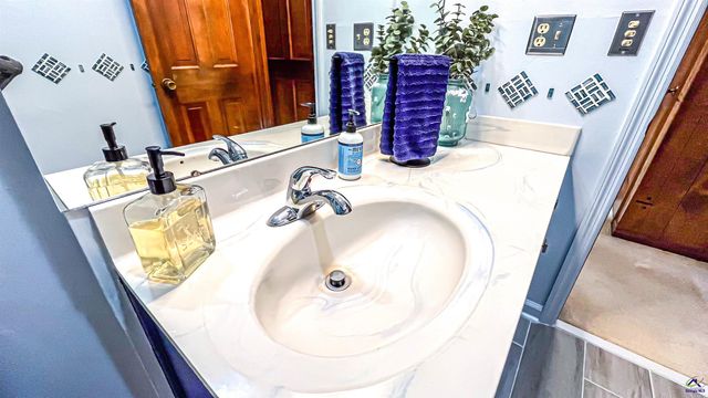 523 Fredonia Church Road, Barnesville, GA 30204