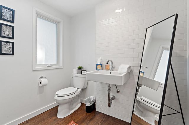 2202 Montclaire ST, Austin, TX 78704